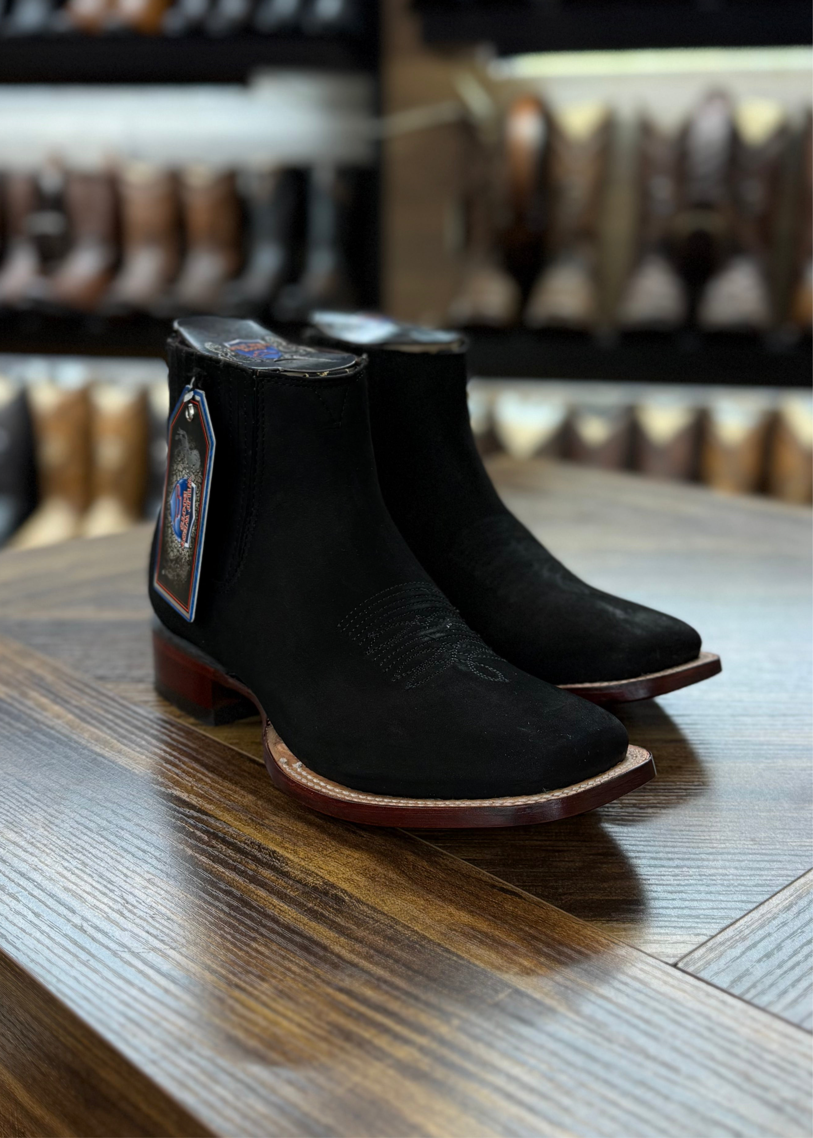 NoBuck Black Botines
