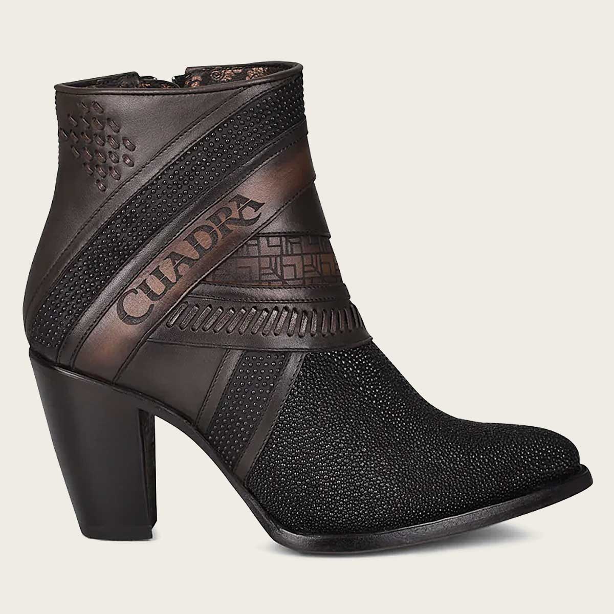 Cuadra Women's Black Stingray Laser & Woven & Zipper Round Toe