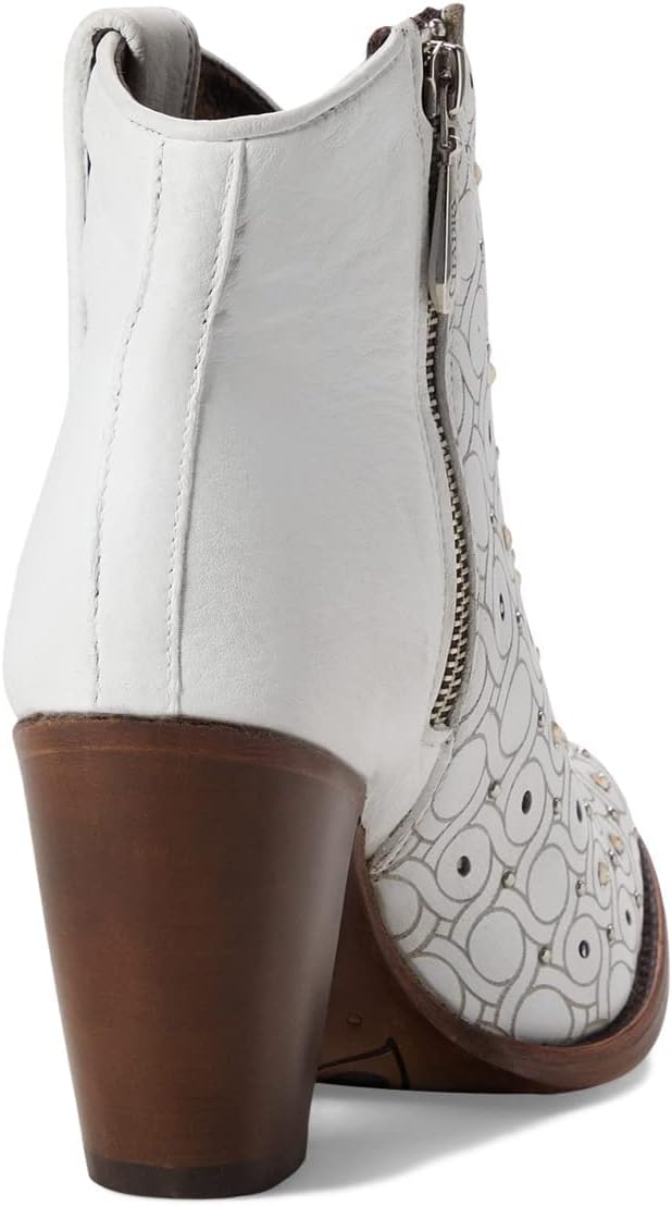 Cuadra Women's White Laser & Crystals & Studs Round Toe