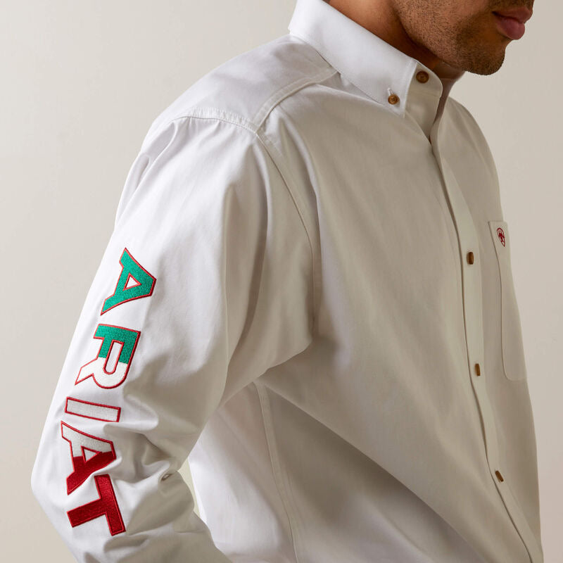 Men’s Team Logo Twill Classic Fit Shirt