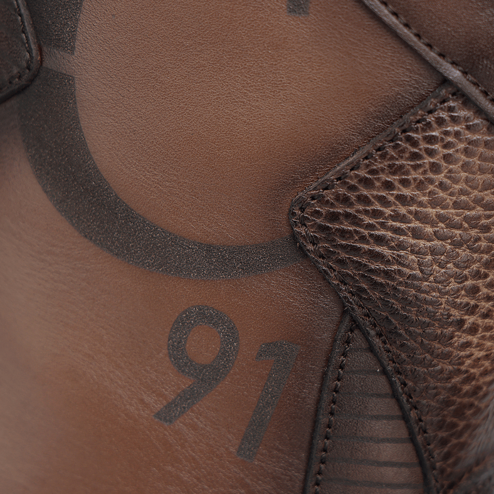 Cuadra Urbano Light Café