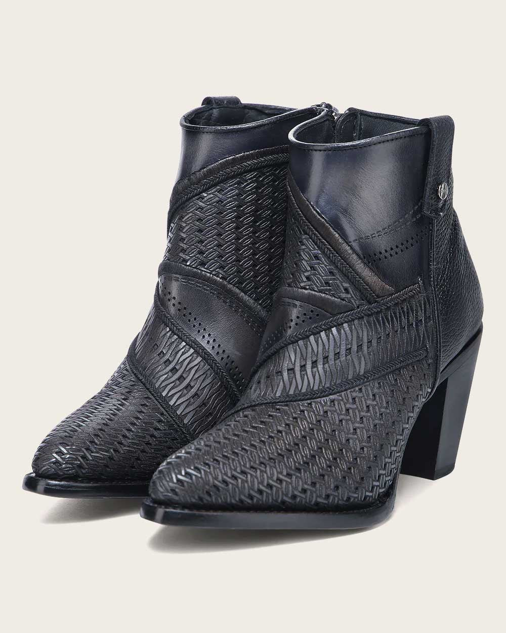 Cuadra Women’s Oxford Láser & Embroidery & Studs & Zipper Round Toe