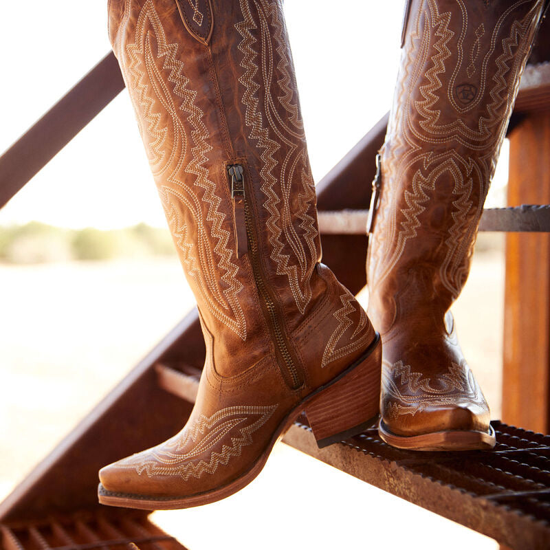 Ariat Casanova
