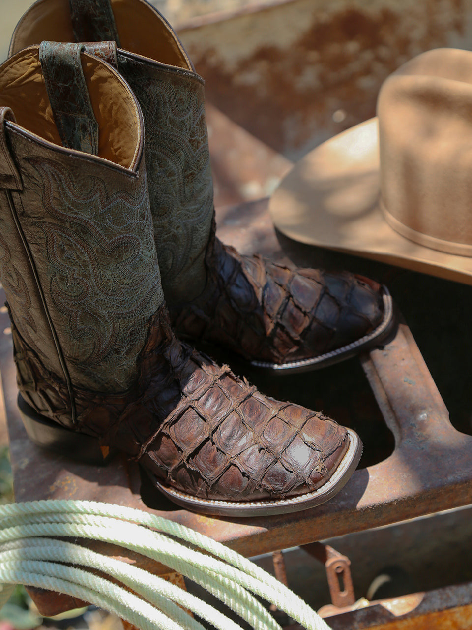 Men’s Tobacco Fish Pirarucu Faded Turquoise Wide Square Toe Cowboy Boot
