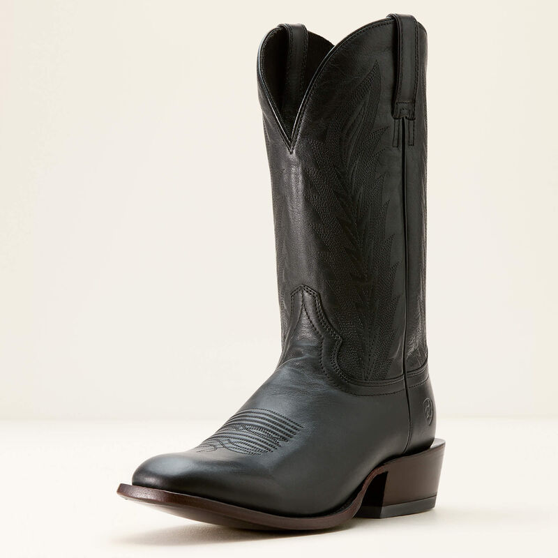 Ariat Willie