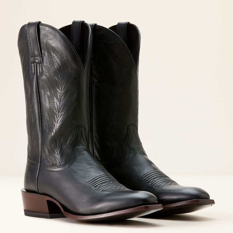 Ariat Willie