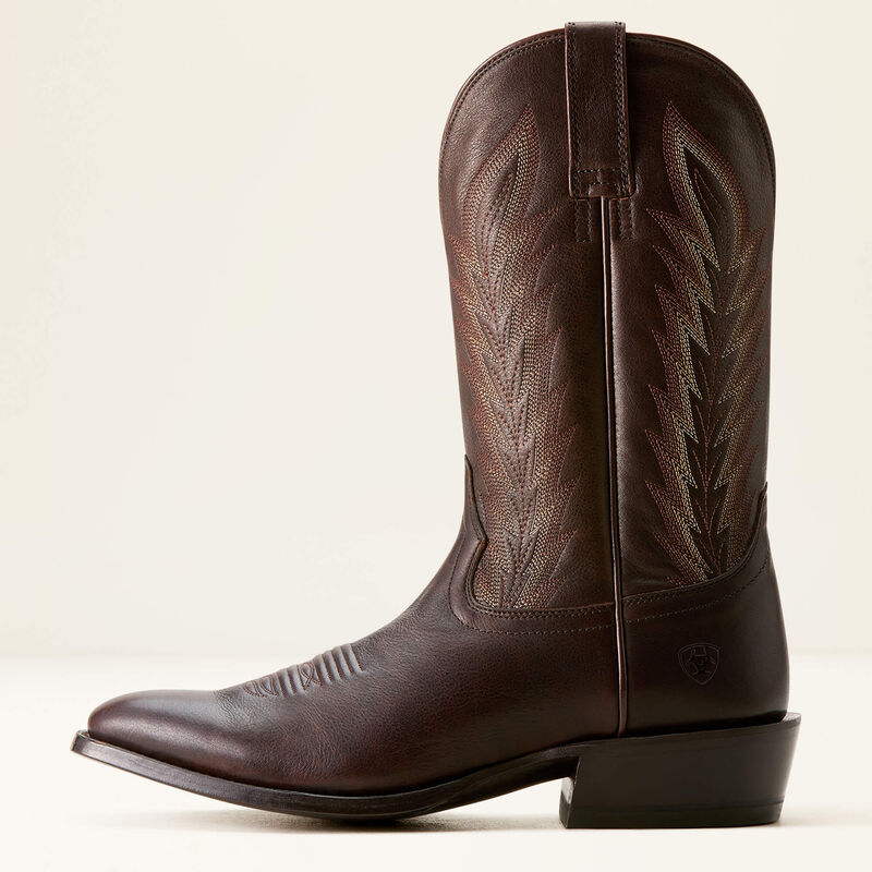 Ariat Willie