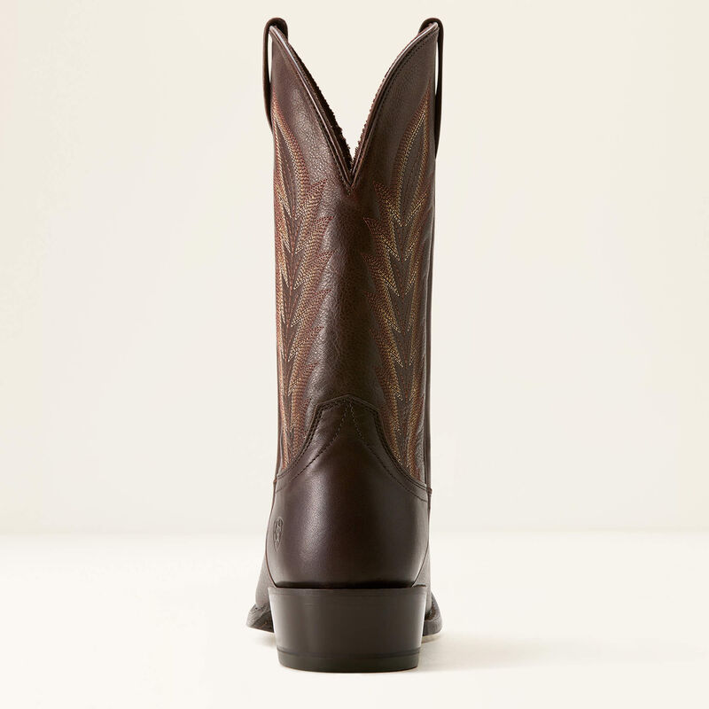 Ariat Willie