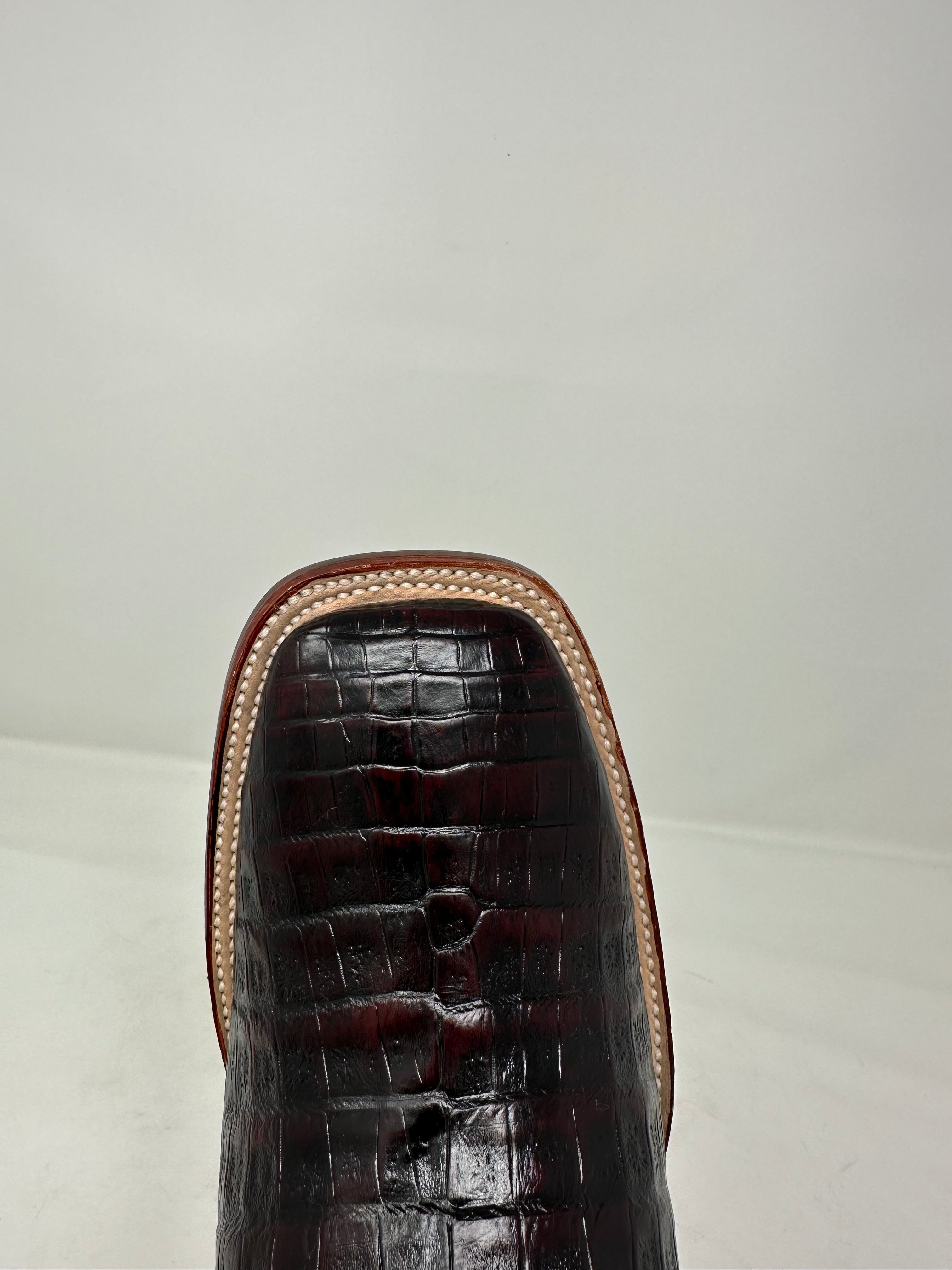 Men’s Wide Square Toe Caiman Belly